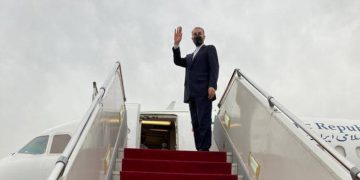 وەزیری دەرەوەی ئێران سەردانی چین ی کرد
