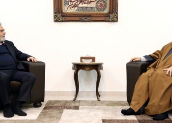 ئەمینداری گشتی جیهادی ئیسلامی فەڵەستین لە گەڵ سەید حەسەن نەسروڵڵا کۆبووە