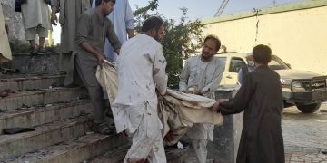 هێرشێکی تیرۆریستی بۆ سەر مزگەوتێکی پاکستان 30 کەسی کردە قوربانی