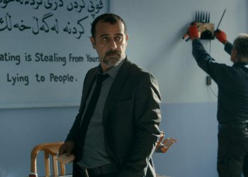 “ئەزموون” خەڵاتی باشترین فیلمی نێودەوڵەتی فێستیڤاڵی “سانتا باڕباڕا”ی بەدەستهێنا