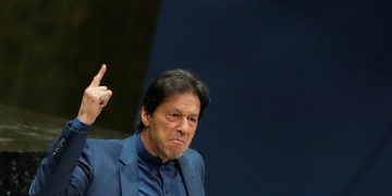 خانی پاکستان لە پۆستەکەی دوورخرایەوە