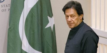 عومرانخان: ئەمریکا هەوڵی ڕووخانی حکومەتی پاکستانی داوە