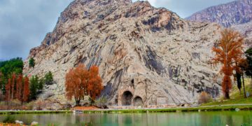 کرماشان، شارە دڵڕفێنەکەی ڕۆژئاوای ئێران