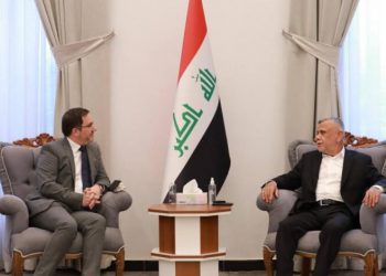 عامری بۆ باڵیۆزی بەریتانیا: وڵاتەکەت لە کاروباری ناوخۆیی عێراق دەستێوەردانی هەیە