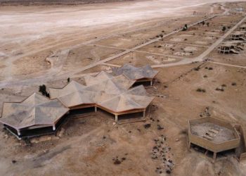 وشکبوونی دەریاچەی ساوە: خاڵی کۆتایی ناوچەیەکی گەشتیاریی سرووشتی لە عێراق