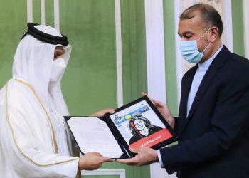 وەزیرانی دەرەوەی ئێران و قەتەر ئیدانەی تیرۆری پەیامنێرەکەی کەناڵی جزیرەیان کرد