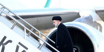 سەرۆک کۆماری ئیسلامی ئێران دووشەممە سەردانی عۆمان دەکات