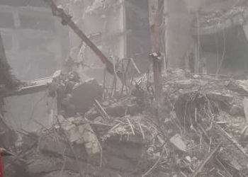 بە هۆی داڕمانی باڵاخانەیەک لە ئێران 3 کەس کوژران و 21 ی دیکەش بریندار بوون