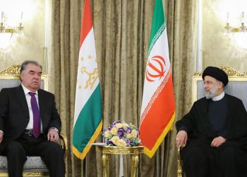 ڕەئیسی: ئێران و تاجیکستان تێڕوانینێکی هاوبەشیان سەبارەت بە نەبوونی بێگانەکان لە ناوچەکە هەیە