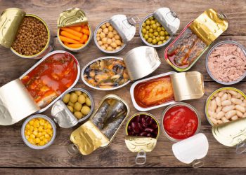 ئەوانەی تەمەنیان 50 ساڵ زیاترە، ئەم خۆراکانە بەکار نەهێنن