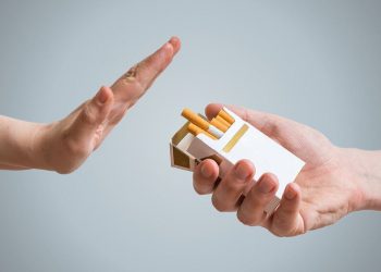 بۆ دەبێت واز لە جگەرەکێشان بێنین؟