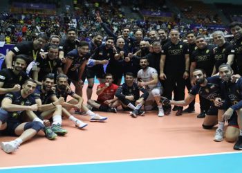 په‌یكان نازناوی‌ پاڵه‌وانێتی‌ باله‌ی‌ یانه‌كانی‌ ئاسیایی‌ به‌ده‌ست هێنا