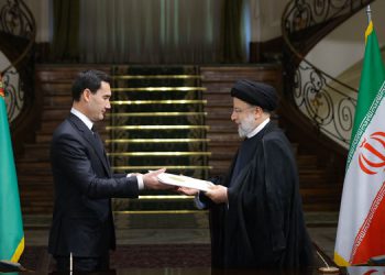 ئێران و تورکمانستان ڕێکەوتنی هاوکاری هاوبەشیان واژۆ کرد