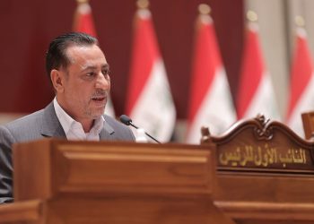 بۆ حاکم زامڵی کێشەی کەم ئاویی عێراق ڕوبەڕوی ئێران دەکاتەوە؟ بۆچوونی چاودێرانی عێراقی