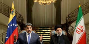 ئایەتوڵڵا ڕەئیسی: ستراتیژی ئێران و ڤەنزولیا لە بەرامبەر دوژمنان خۆڕاگرییە