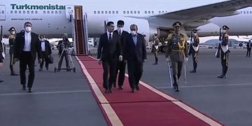 سەرۆک کۆماری تورکمانستان لە تارانە
