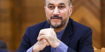 وەزیری دەرەوەی ئێران سەردانی تورکیا دەکات