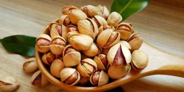 ئایا کێشەی خەوتن بە خواردنی فستق چارەسەر دەکرێت؟