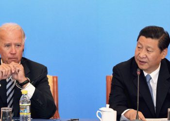 سەرۆک کۆماری چین بۆ بایدن: ئەوەی یاری بە ئاگرەوە دەکات، دەسووتێت