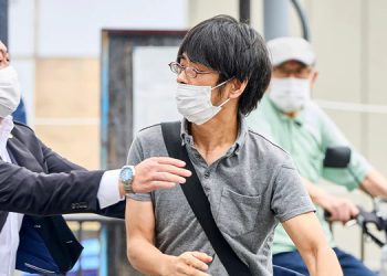 ئابێ بۆ تیرۆر کرا؟