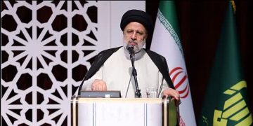 ڕەئیسی: لایەنی ڕۆژئاوا بەربەستی خستووەتە بەردەم دانوستانەکانی هەڵگرتنی گەمارۆکان