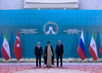 فۆرن پۆلیسی: سەردانەکەی پوتین بۆ ڕۆژهەڵاتی ناوەڕاست سەرکەوتووتر لە سەردانەکەی بایدن بووە