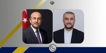 وتووێژی تەلەفوونیی وەزیرانی دەرەوەی ئێران و تورکیا