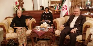 نێردەی نەتەوە یەکگرتووەکان لە عێراق و باڵیۆزی ئێران کۆبوونەوە