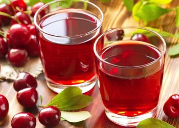 شەربەتی گێلاس و چارەسەری سرووشتیی کەمخەوی