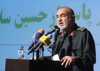 فەرماندەی سوپای پاسداران: زیاتر لە 100 هەزار مووشەکی ئامادە لە لوبنان هەیە