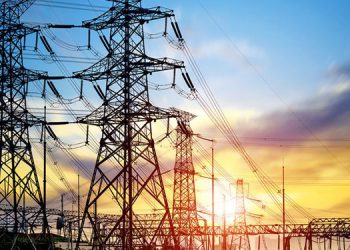 عێراق: بۆ وەبەرهێنانی کارەبا گازی زۆرتر لە ئێران هاوردە دەکەین