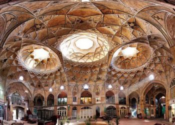 بازاڕی کاشان لە ئێران، بیناسازیی کەم وێنەی سەردەمی قاجاڕەکان