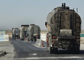 دیمەشق: ئەمریکا ڕۆژانە 66 هەزار بەرمیل نەوتی سوریا تاڵان دەکات