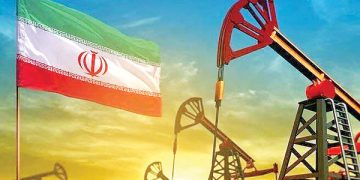 سندۆقی نێودەوڵەتی دراو: هەناردەی نەوتی ئێران 600 هەزار بەرمیلی ڕۆژانە زیادی کردووە