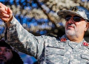 لیوا پاکپور: تا چەککردنی تەواوی گرووپە تیرۆریستییەکانی دژبەری شۆڕش درێژە بە هێرشەکان دەدەین