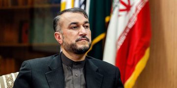 ئەمیر عەبدوڵڵاهیان: ئێران دژی شەڕە لە هەر ناوچەیەکی جیهان