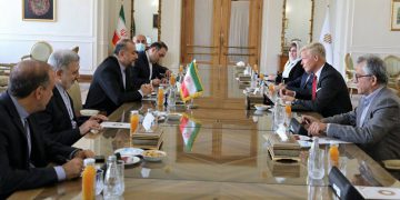 ئێران: پێویستە گەمارۆی سەر خەڵکی یەمەن کۆتایی بێت