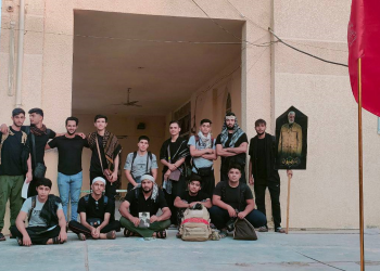 پێشوازی کەم وێنەی عێراقییەکان لە زیارەتکارانی ئێرانی