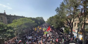ئێران لە دژی ئاژاوەگێڕان و بەکرێگیراوانی بێگانە خرۆشا
