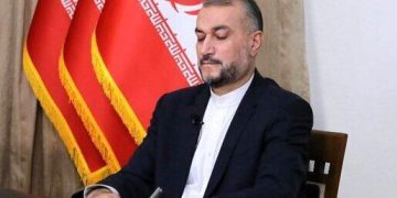 ئەمیر عەبدوڵڵاهیان: ئەمریکا لە جێی فرمێسکی تیمساحی، کۆتایی بە تیرۆریزمی ئابوری بێنێت