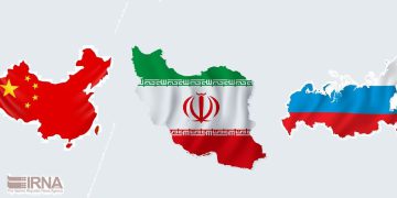 بلۆمبێرگ: چین، ڕووسیا و ئێران لە دژی ئەمریکا دەبنە هاوپەیمان