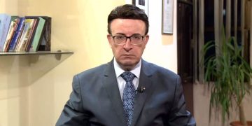 دیپلۆماتکارێکی پێشووی سوریا: دەرفەتێک بۆ ئاشتی نێوان دیمەشق و ئەنکەرە هاتووەتە پێشەوە