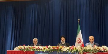 ڕەئیسی: ئەمریکا قارەمانی بەرەنگاربوونەوەی تیرۆریزمی تیرۆر کرد / هەندێک لە وڵاتانی ئەورووپی بوونەتە پەناگەی تیرۆریستان