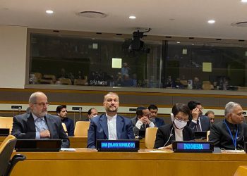 ئەمیر عەبدوڵڵاهیان: کێشەی داگیرکاری بە گشتپرسی لە فەڵەستین چارەسەر دەکرێت