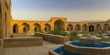 کاروانسەرای شا عەباسیی سمنان لە ئێران