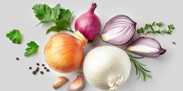 پیاز شەکری خوێن دادەبەزێنێت
