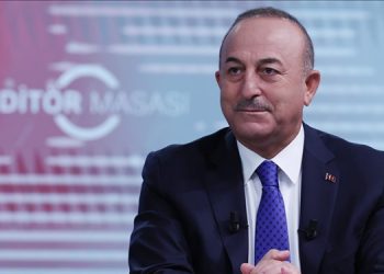 چاوش ئۆغلۆ: دەبێت لە گەڵ حکومەتی سوریا وتووێژ بکەین