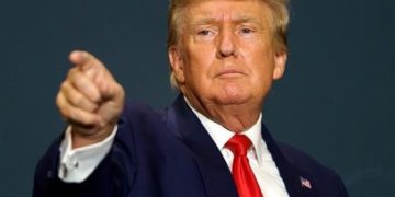 ترەمپ: شەڕی ئۆکرانیا دەستکردی ئەمریکایە