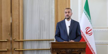 ئەمیر عەبدوڵڵاهیان: بۆ شەڕی ئۆکرانیا چەکی ئێرانی بە ڕووسیا نەدراوە