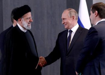 بلۆمبێرگ: هاوئاهەنگی چین، ڕووسیا و ئێران پێگەی جیهانیی ئەمریکا لاواز دەکات